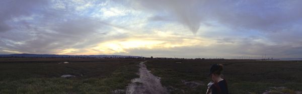 walk to the bay